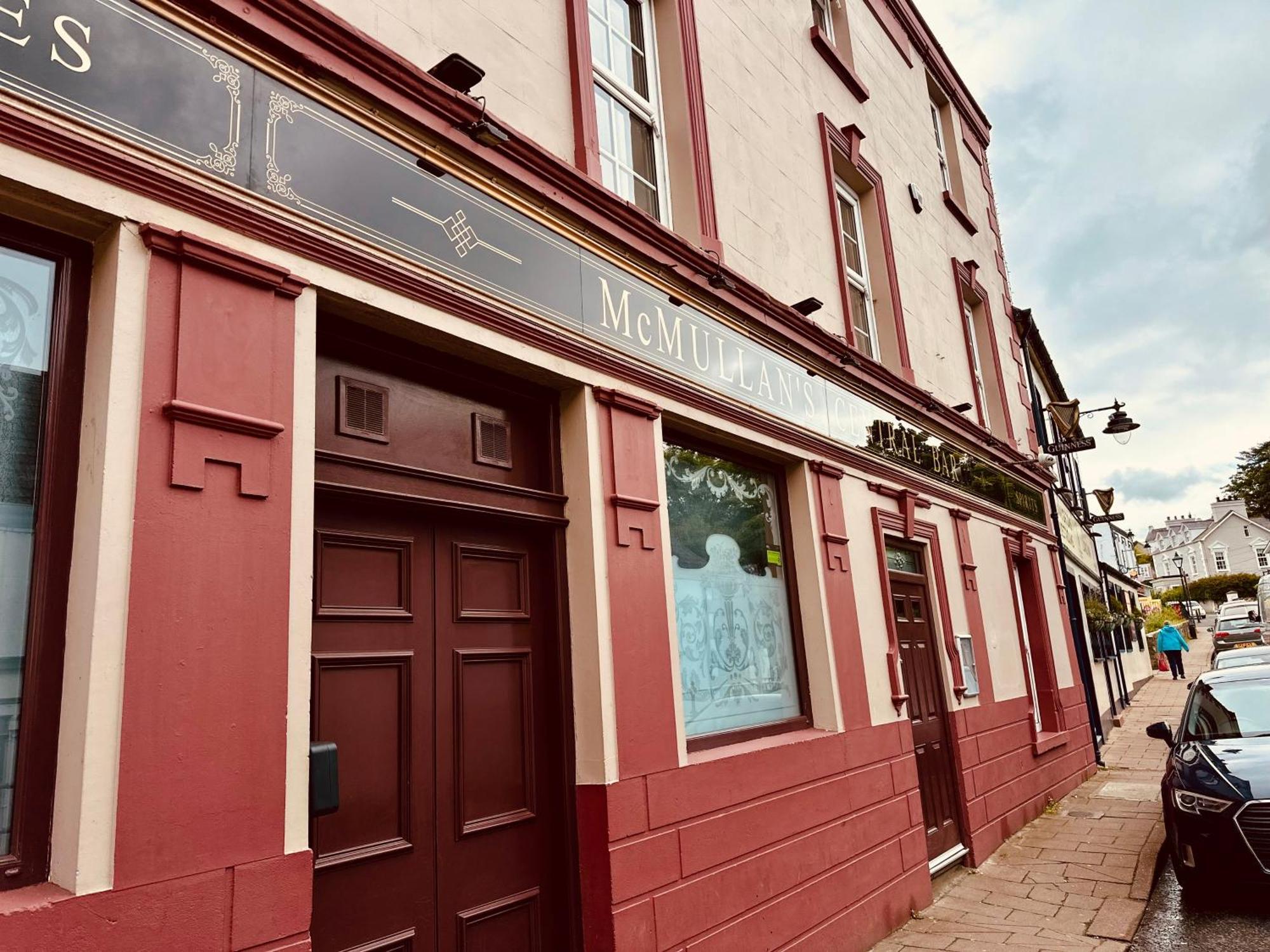 كوشيندال Central Bar Guesthouse المظهر الخارجي الصورة